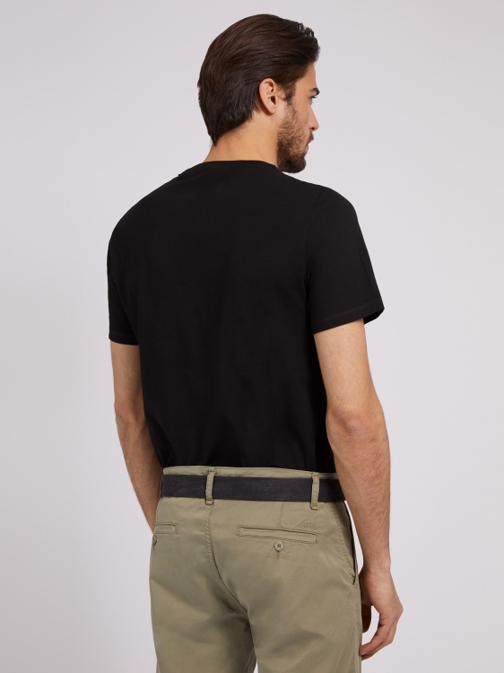 тениска с предно лого Guess Black нова тенденция