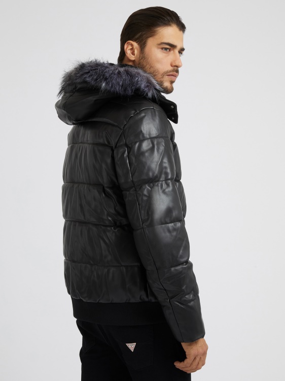 пуфър от изкуствена кожа Guess