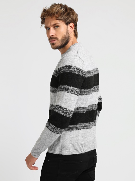 Guess раиран пуловер сив