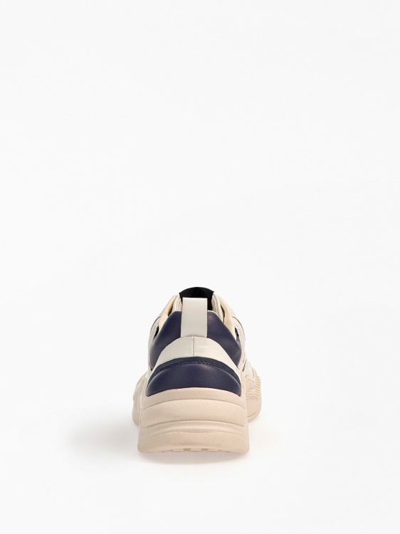 бели кожени маратонки Bassano Guess