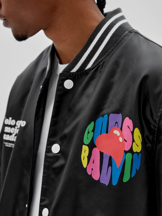 предно яке с лого Guess черно