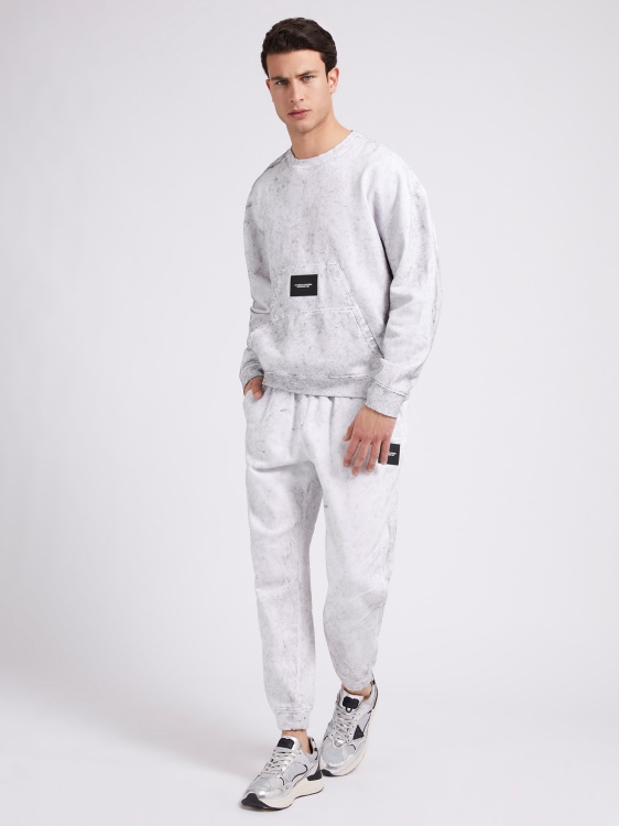 изтъркан панталон бял Guess