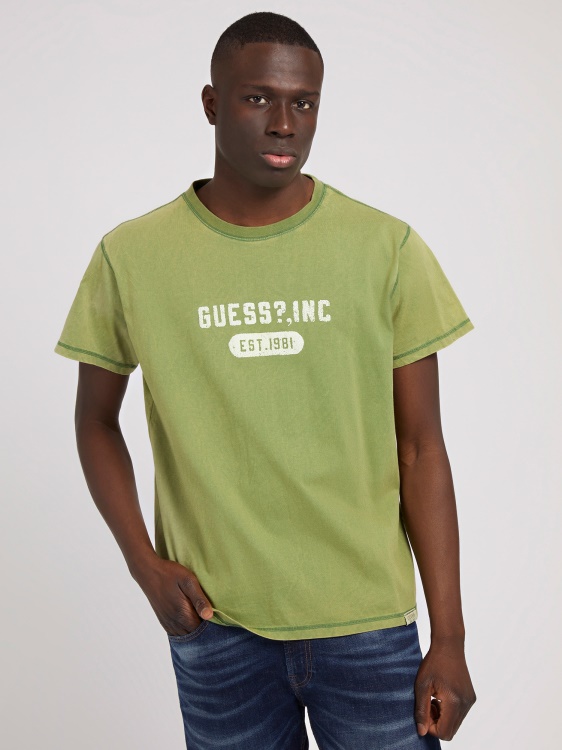 Guess нова зелена тениска с предно лого