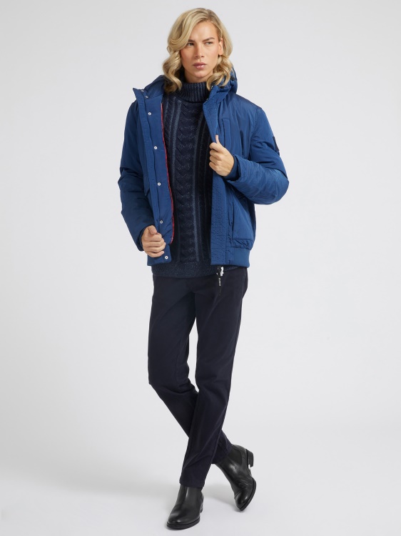 Guess найлонов пуф син