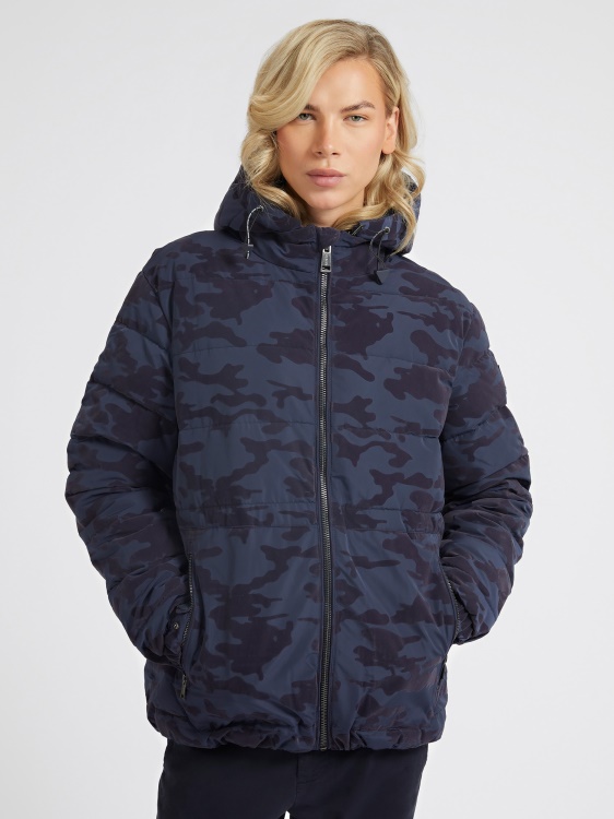 Puffer син камуфлажен принт Guess