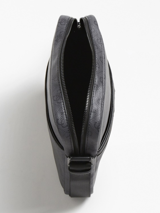 мини чанта през рамо Guess Black Vezzola 4g лого