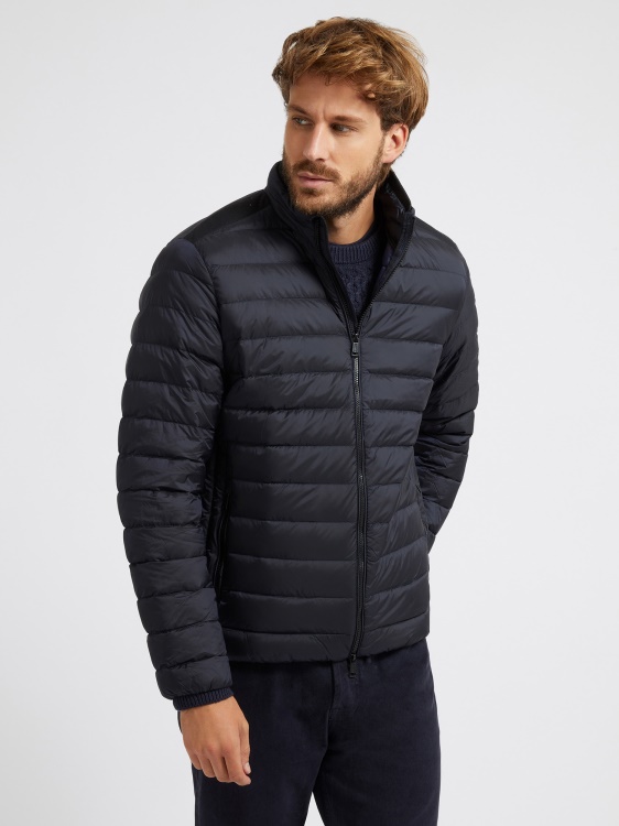 опаковано подплатено яке Guess Blue
