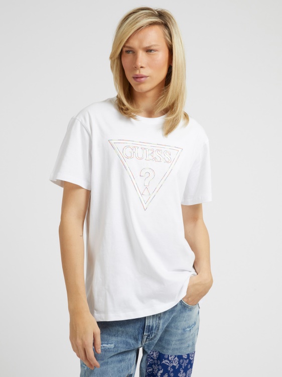 бяла тениска с бродирано триъгълно лого Guess