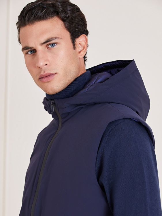 син сако Guess Marciano със сваляща се жилетка