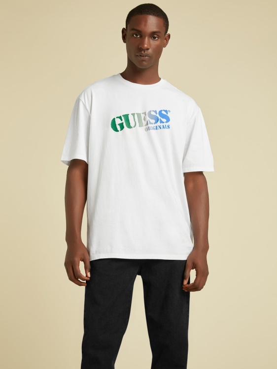 бяла тениска с предно лого Guess