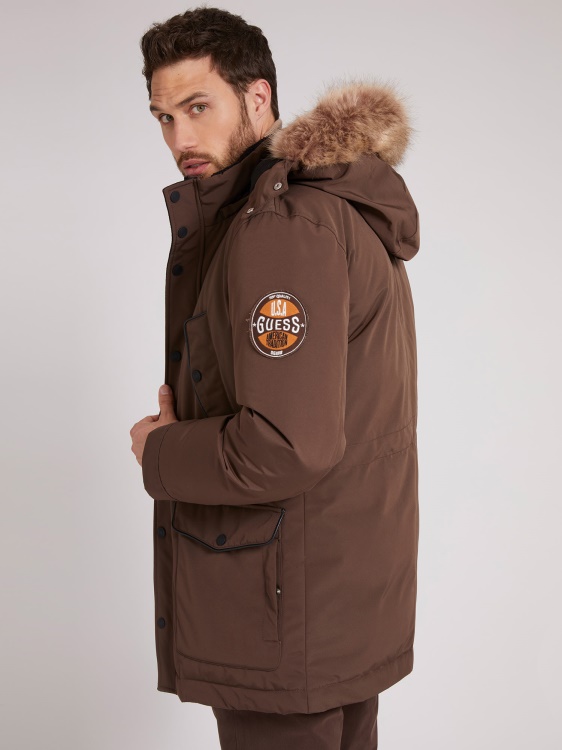 подплатено пухено яке с качулка Guess кафяво