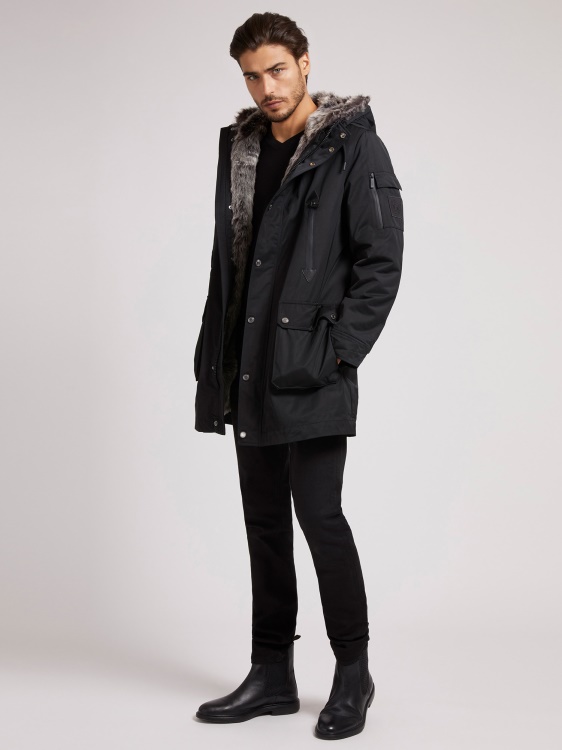предни джобове на Guess парка черни