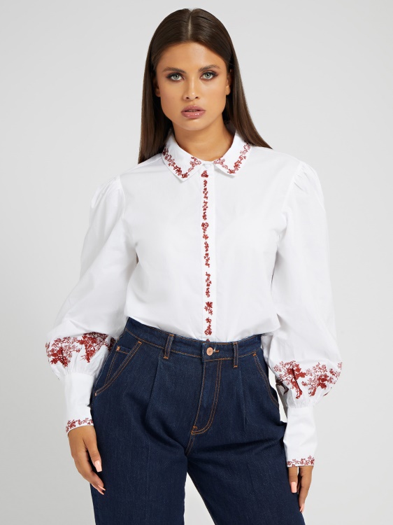бяла риза Guess с бродирани детайли