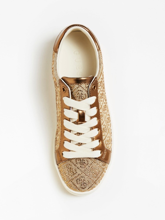 Предложение за маратонки с бежови розалия и кристали