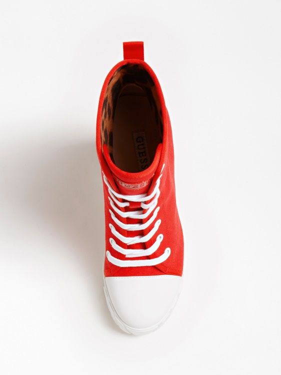 Guess червени скъпоценни триъгълни ботуши с лого на глезена