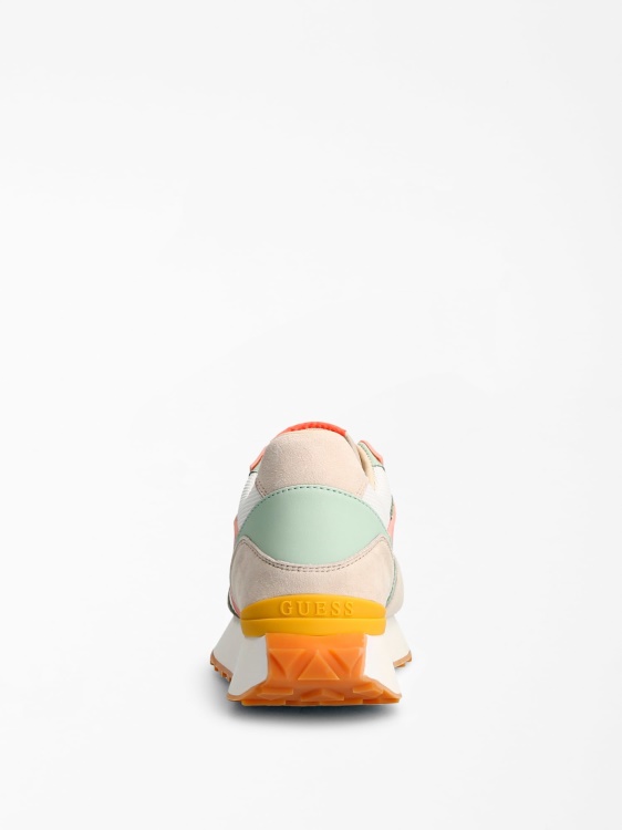 много розови маратонки Luchia от смесена кожа Guess