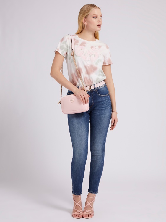 тесни дънкови панталони Guess синя модна тенденция
