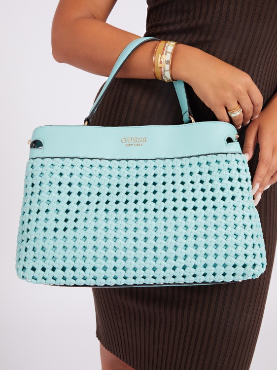 светло синя плетена чанта Guess Sicilia