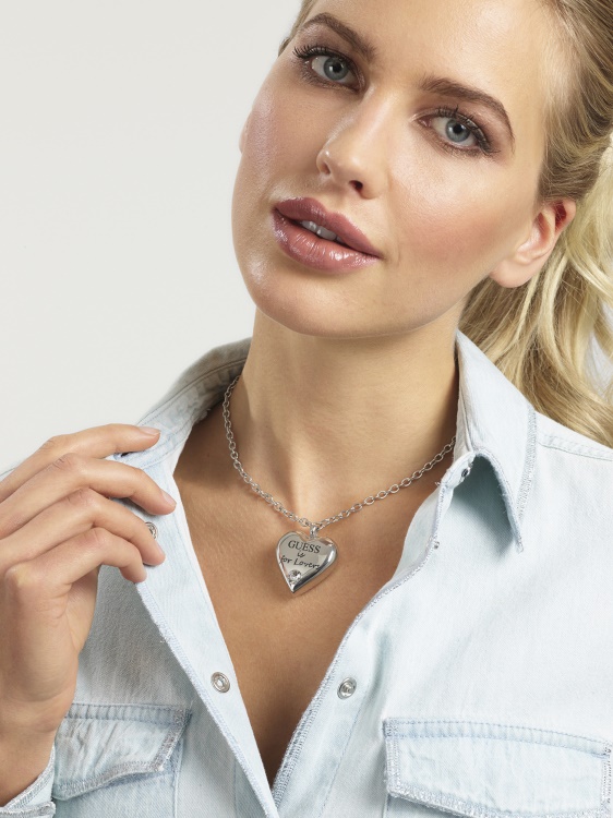 Guess-is-for-lovers-колие сребро