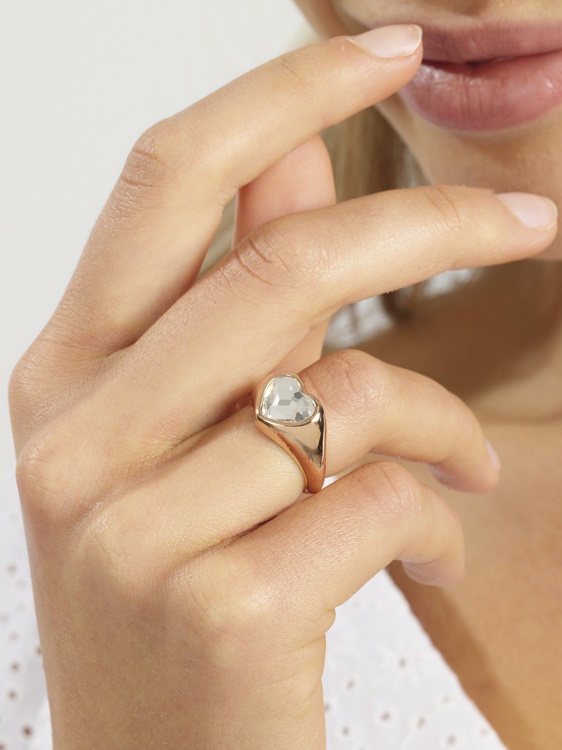 From-guess-with-love-ring розово злато
