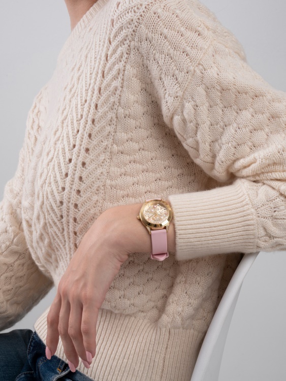 аналогов часовник Guess синя перла
