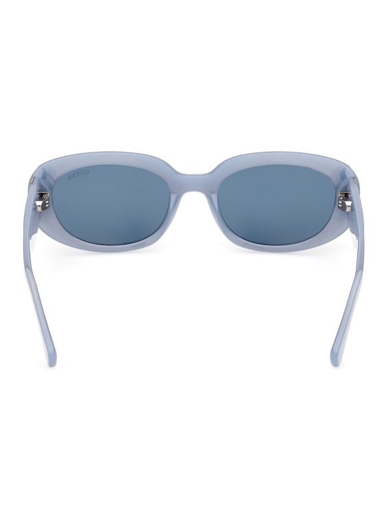 овални слънчеви очила модел Guess Blue