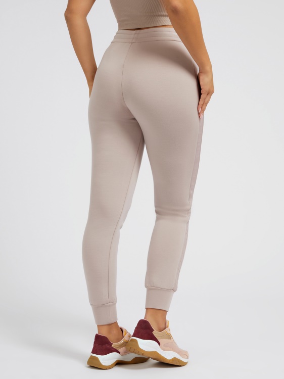 розов панталон за джогинг Guess