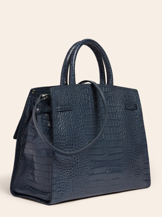 Blue Guess меган луксозна чанта от естествена кожа