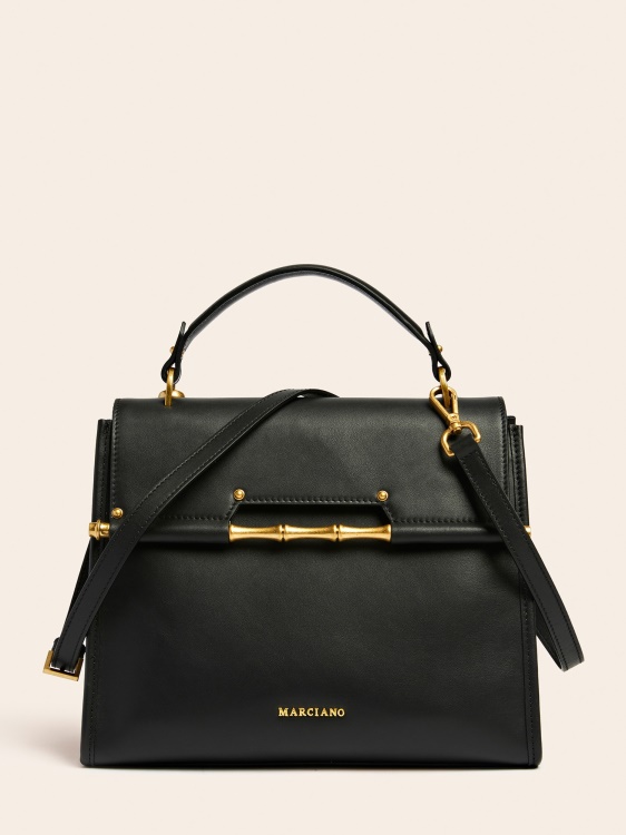 Guess черна чанта от естествена кожа Alia