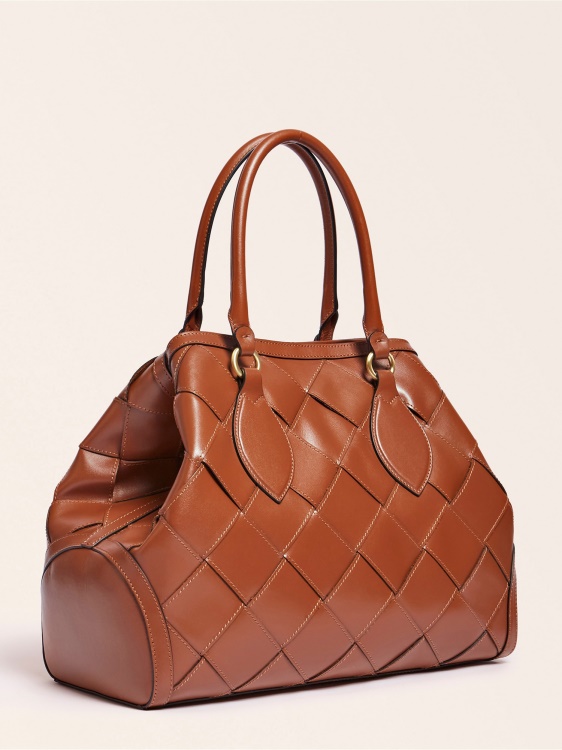 кафява луксозна чанта от естествена кожа Guess