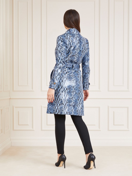 синьо Multi Marciano Phyton Print Trench Guess