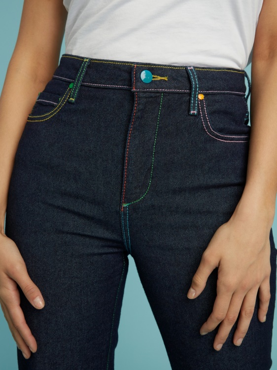 Blue Guess тесни дънкови панталони нова тенденция