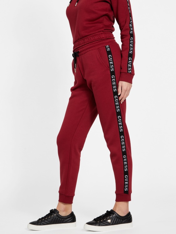 Dani Joggers Guess червен сок от цвекло