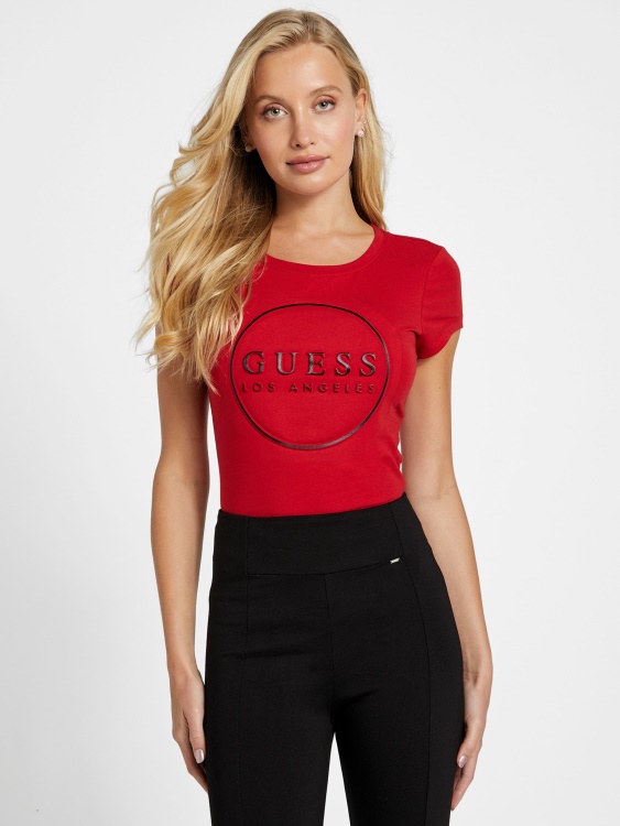 ръгби червено Gigi лого Tee Guess