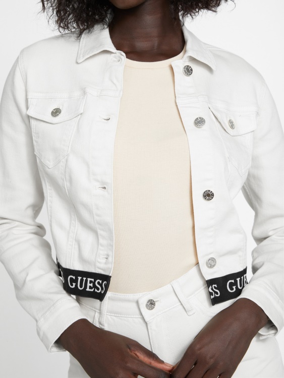 планинско бяло изрязващо яке с лого Camil Guess