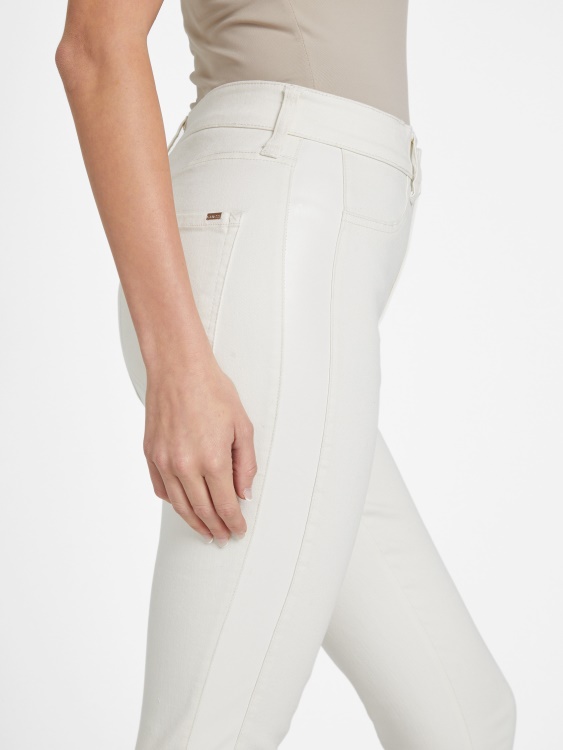 тесни дънки Dove White Eco Petra Guess