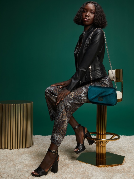 Guess Teal алегра плисиран ключ