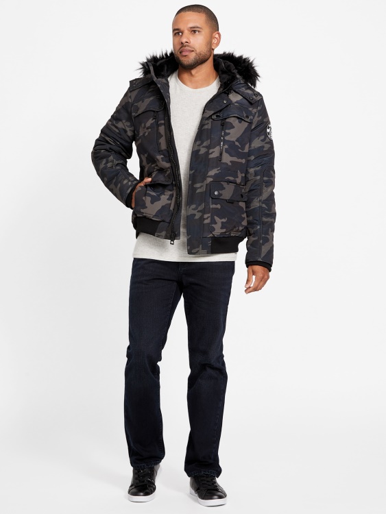 Guess Camo Puffy Yak Dustin