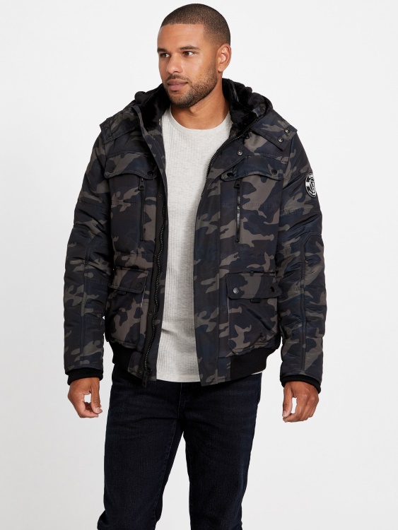 Guess Camo Puffy Yak Dustin