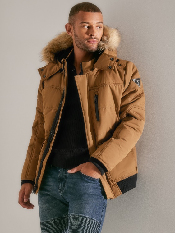 Guess какво Camel Duncan