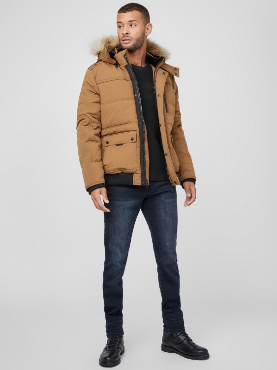Guess какво Camel Duncan