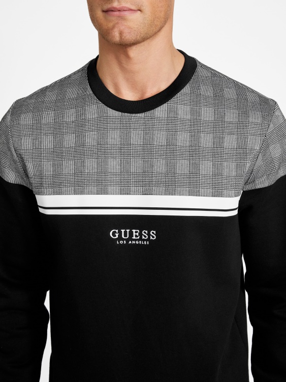 черна тениска с дълги ръкави на карирано каре Jaelyn Guess