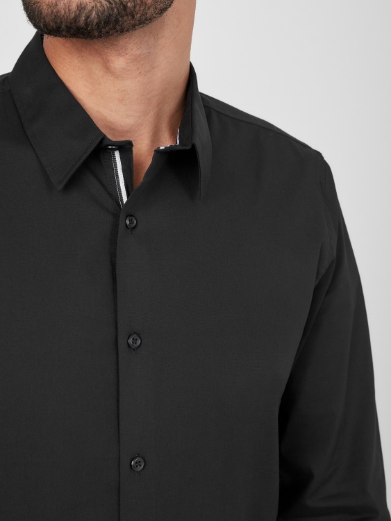 Riza Guess Jet Black Damon Poplin