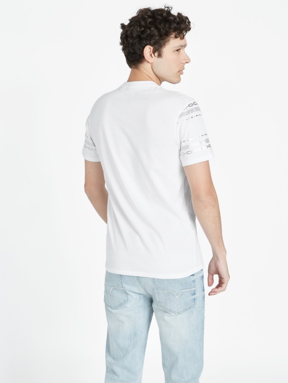 Guess чисто бяла метална тениска Bowman