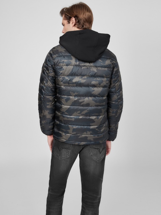 Camo Yak с Guess Hampton Rocker