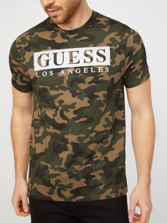 Greg Camo отразяваща тениска Guess камуфлаж