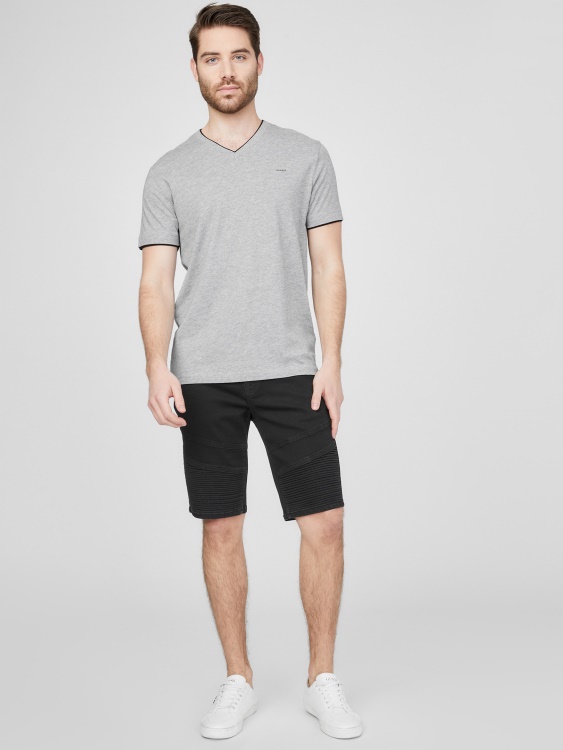 Armin Heathered тениска с V-образно деколте светло хедър сиво Guess