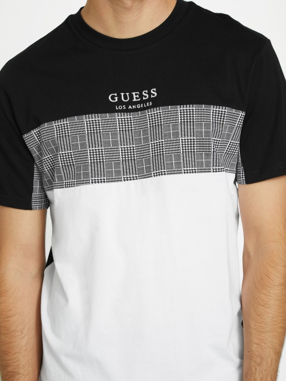 Guess черна тениска с деколте Karten