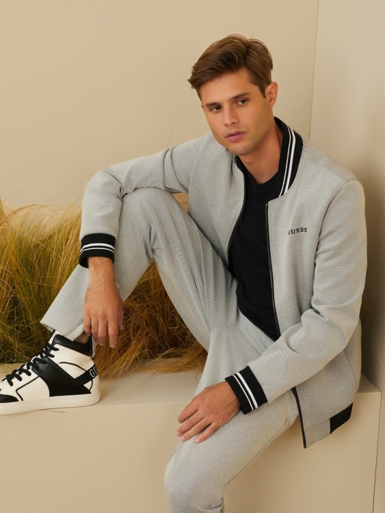 самолетно яке с текстура Jett Guess сиво