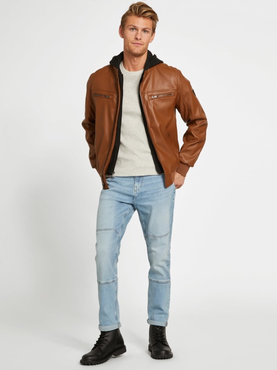 Guess Joey Jean прави дънки леки пране